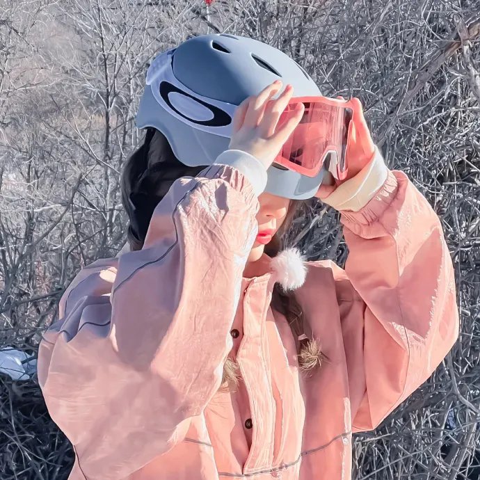 辛巴达：飞天公主与神秘岛