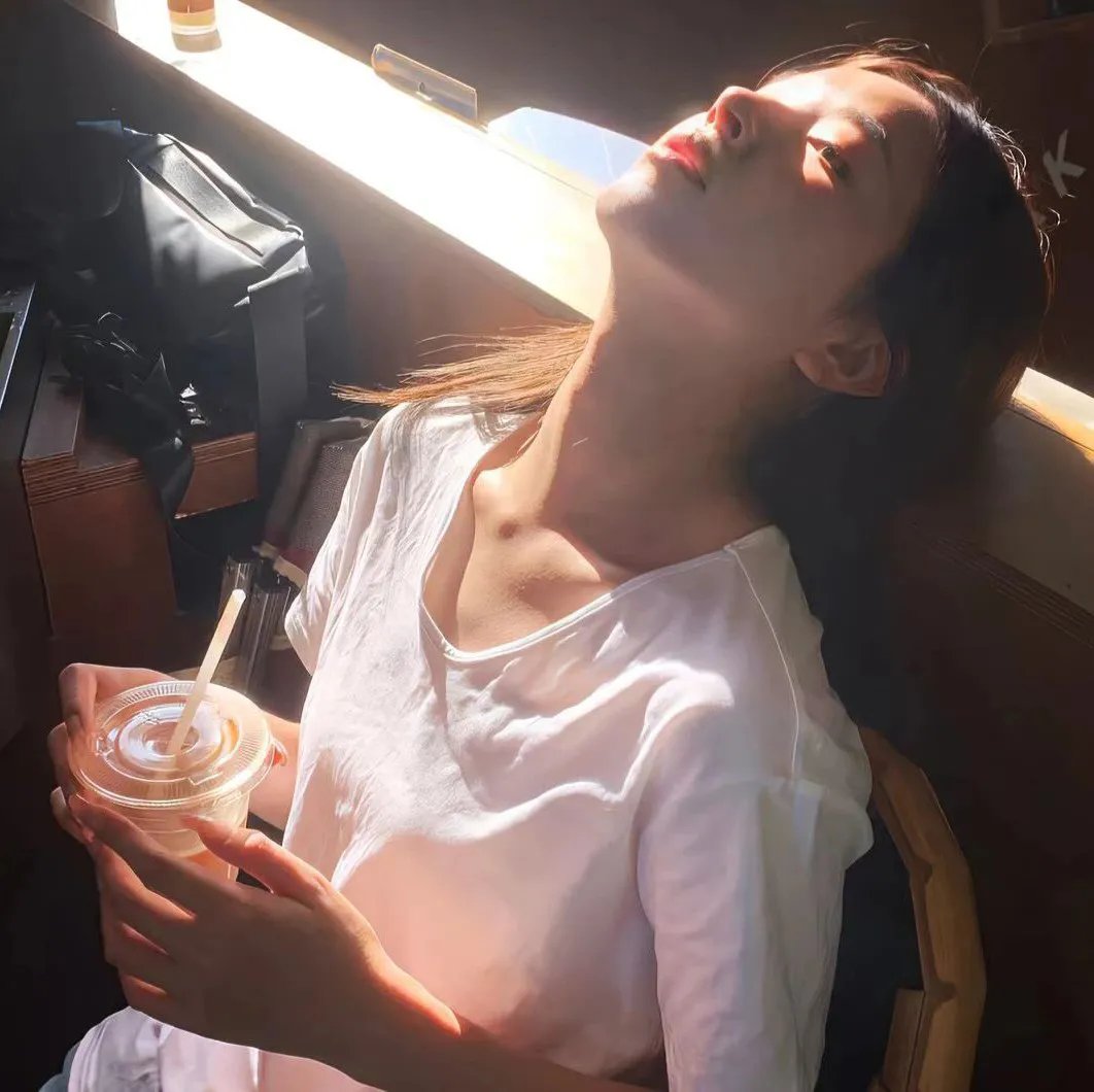 我有一个神奇古玩店